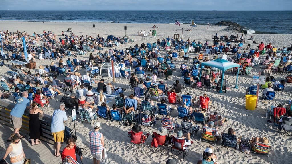 Catholic beach Mass attracts faithful summer worshipers on Long Island shores weekly