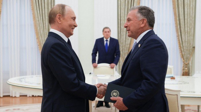 Trump envoy Steve Witkoff meets Putin in Moscow ahead of US ultimatum